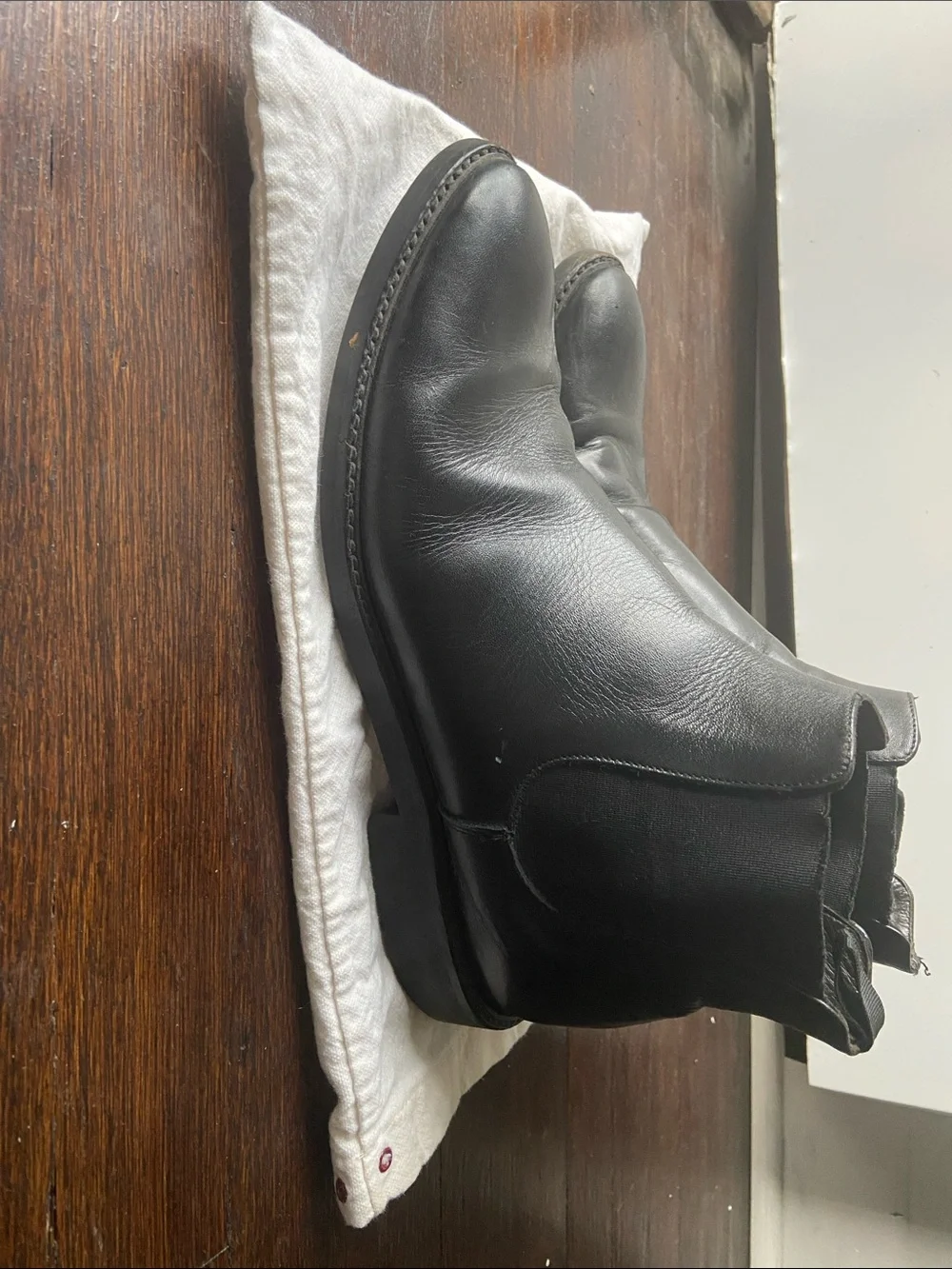 To Boot New York - Black Leather Chukka Boots